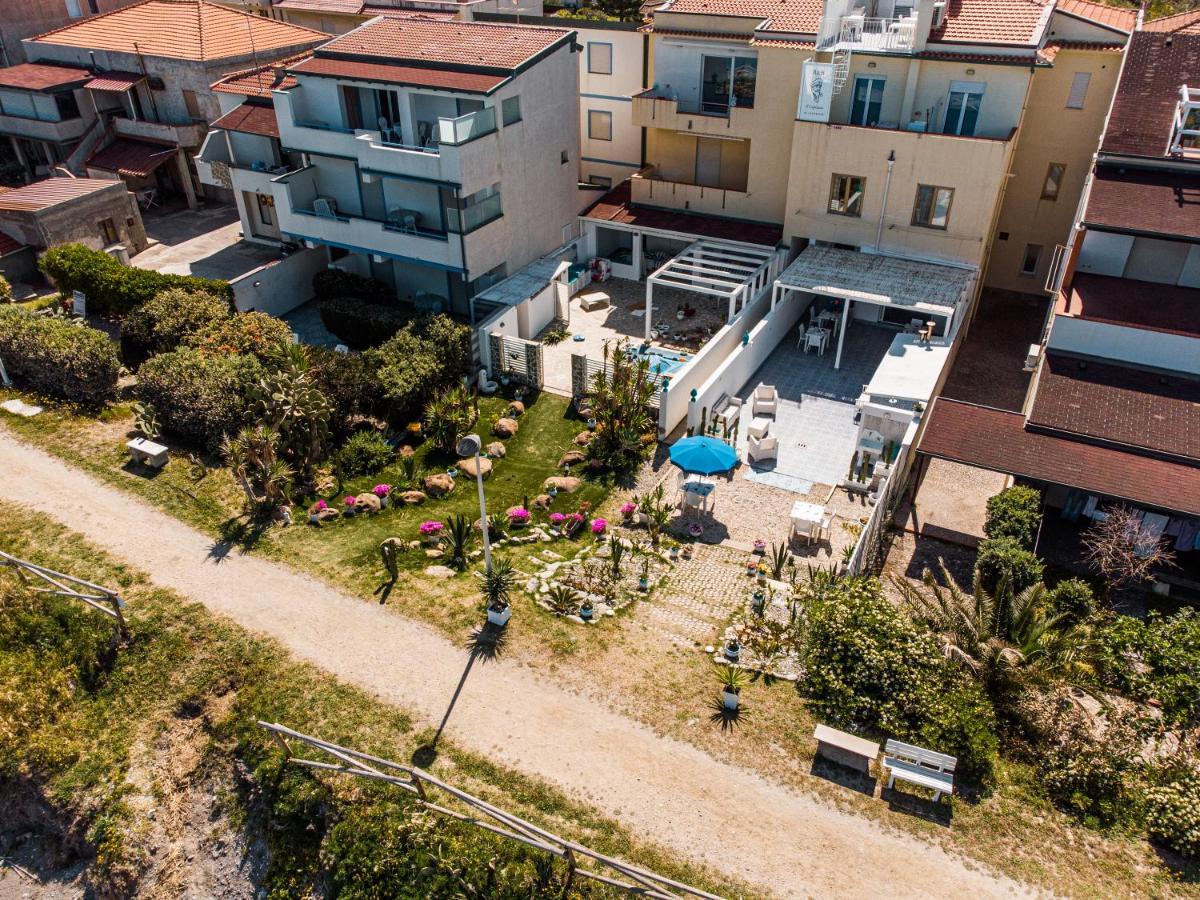 B&B Stella Marina Capo dʼOrlando Εξωτερικό φωτογραφία