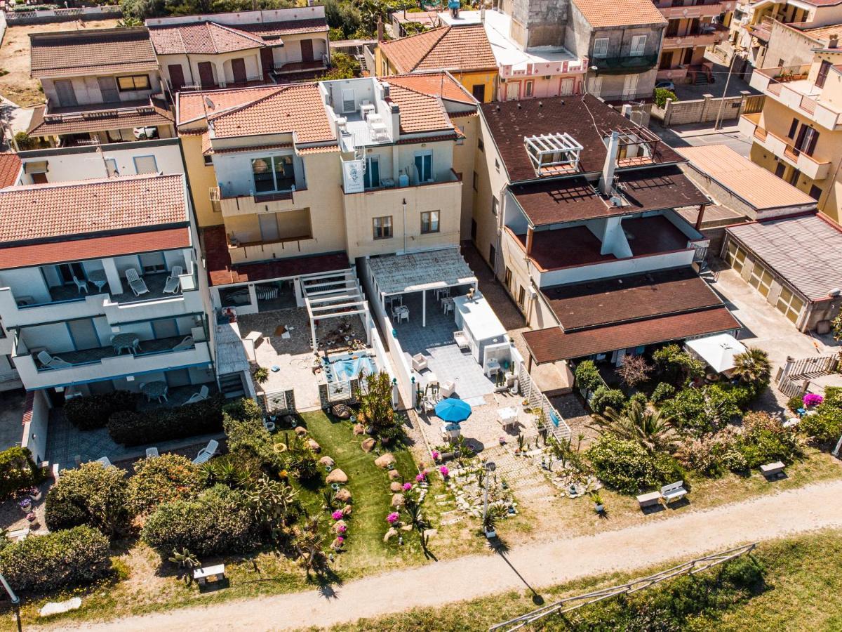 B&B Stella Marina Capo dʼOrlando Εξωτερικό φωτογραφία